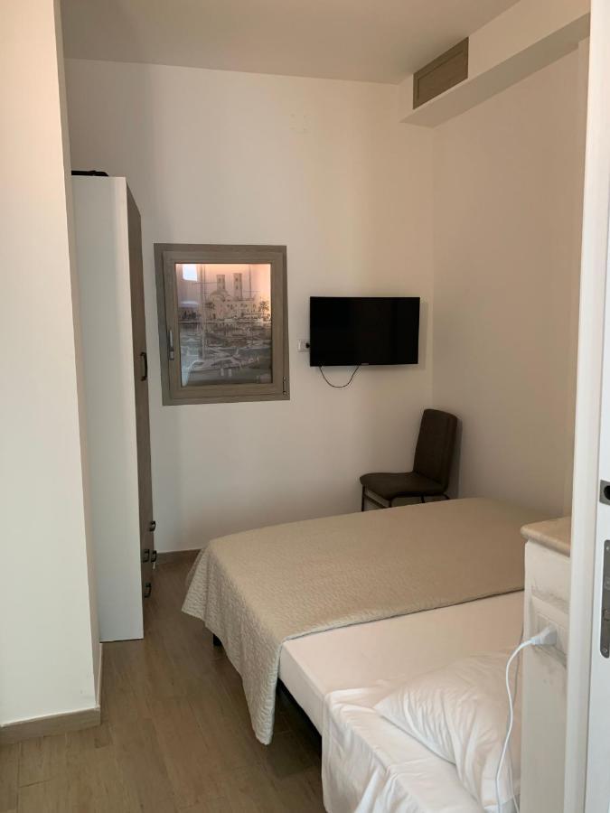 Appartement Sette Torri 2 à Molfetta Extérieur photo